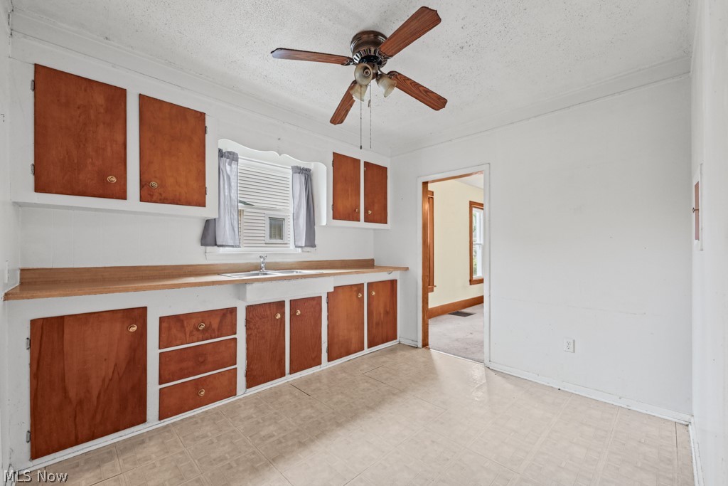 247 W Summit Street Alliance OH 44601