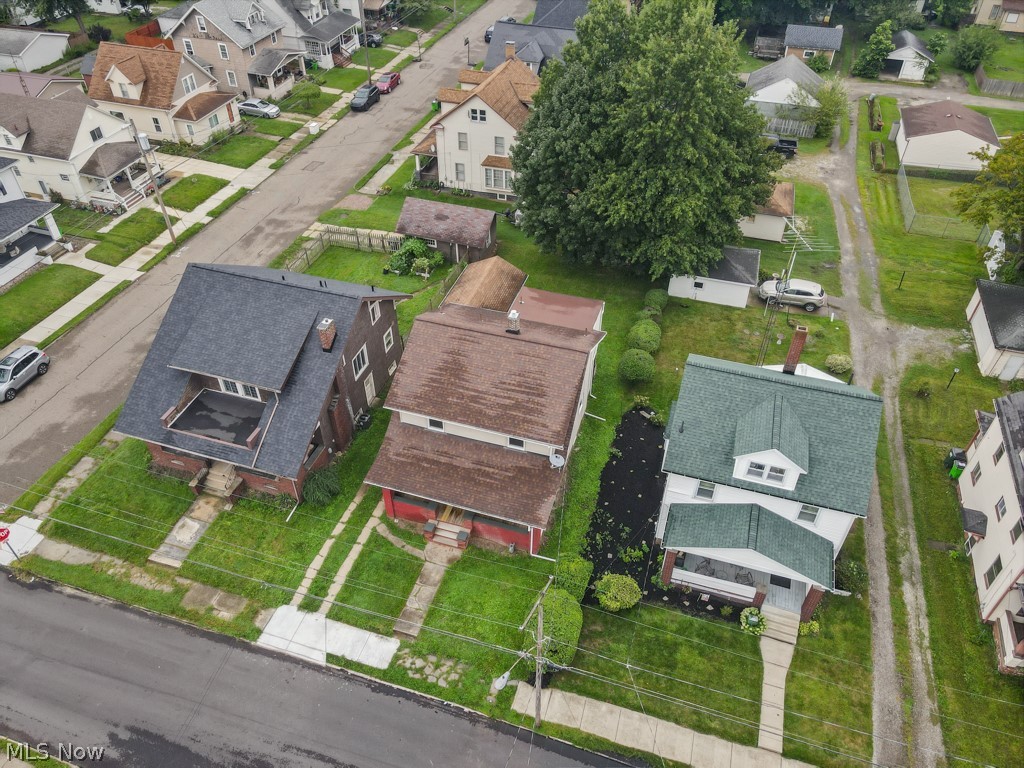 247 W Summit Street Alliance OH 44601
