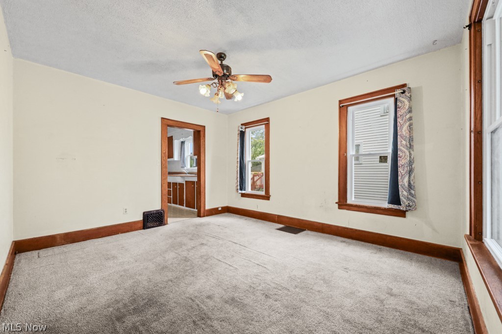247 W Summit Street Alliance OH 44601