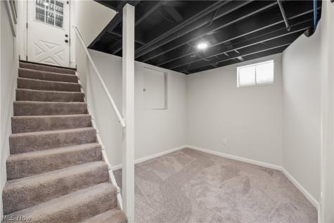 221 Ohio Avenue Wadsworth OH 44281