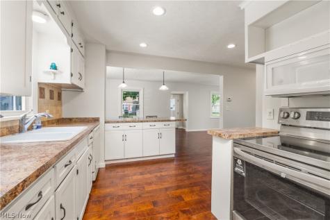221 Ohio Avenue Wadsworth OH 44281