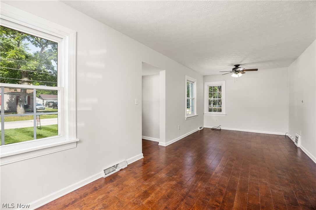 221 Ohio Avenue Wadsworth OH 44281