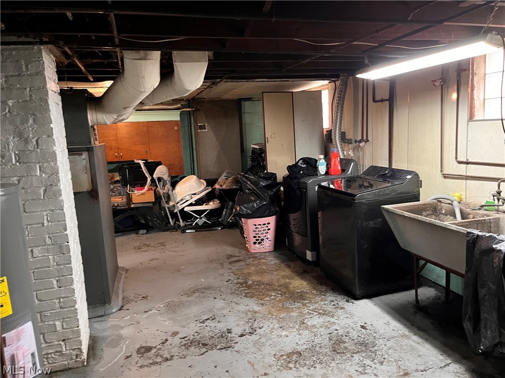 4115 E 56th Street Cleveland OH 44105