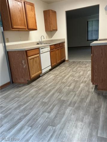 2832 Benford Lane Youngstown OH 44505