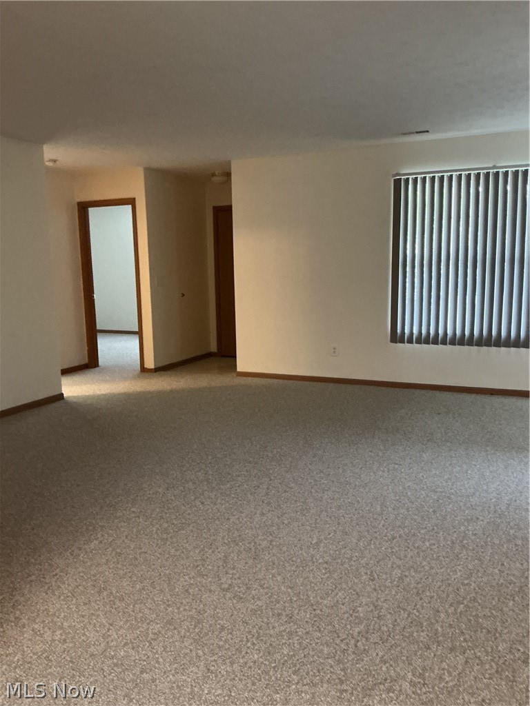 2832 Benford Lane Youngstown OH 44505