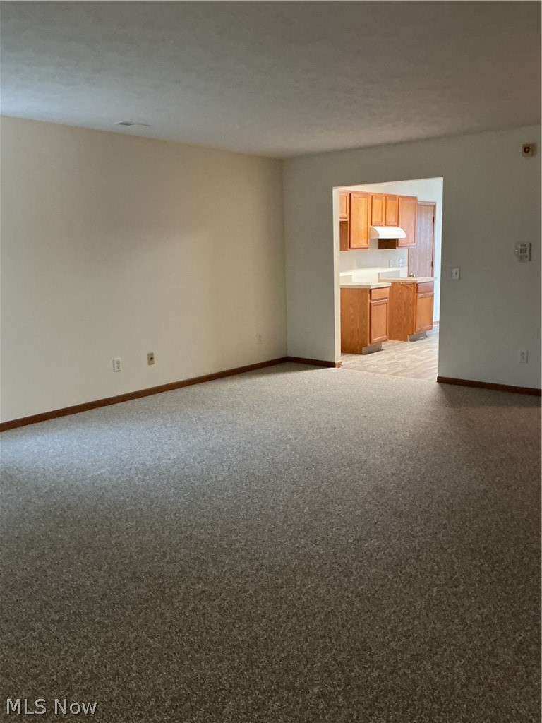2832 Benford Lane Youngstown OH 44505