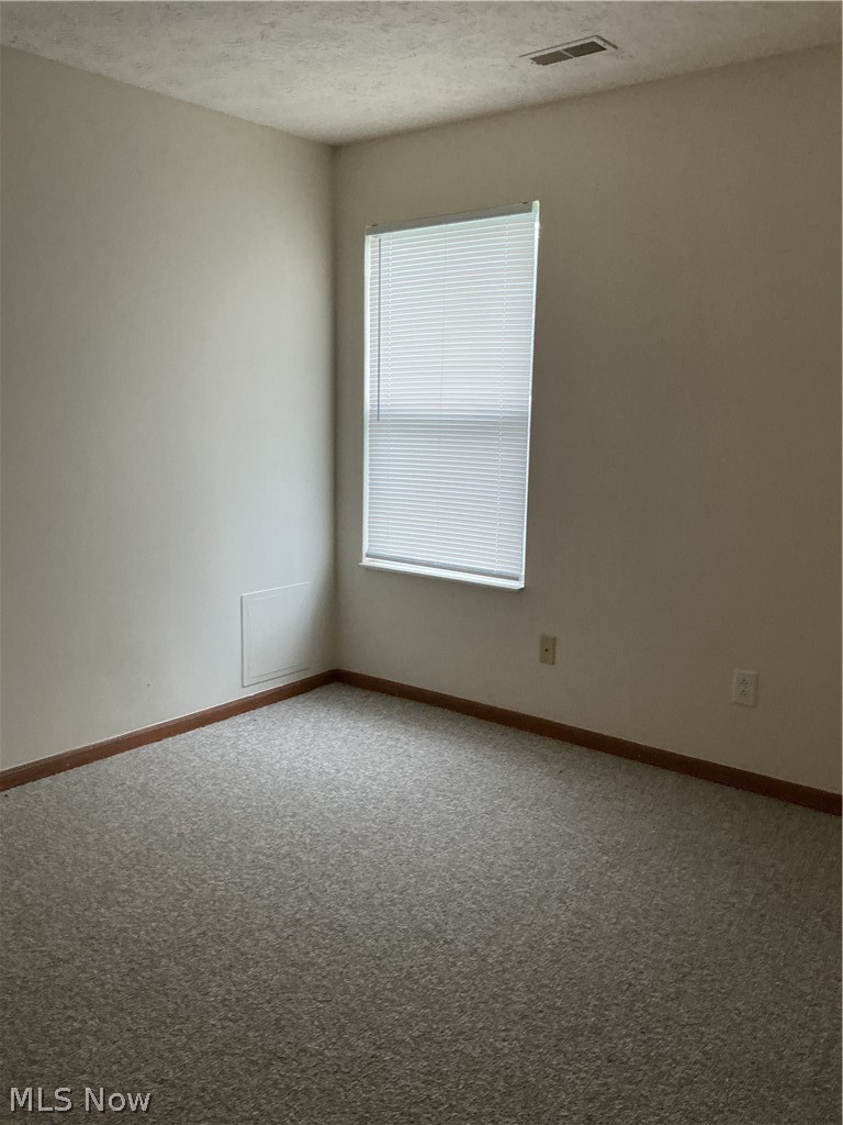 2832 Benford Lane Youngstown OH 44505