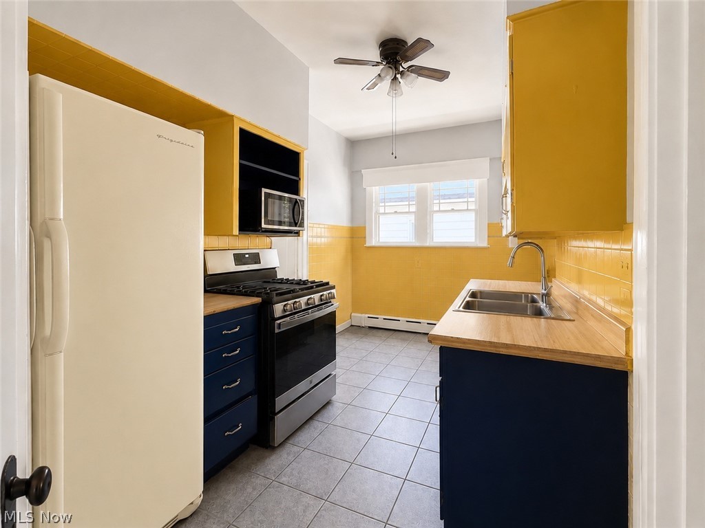 578 SE Oak Knoll Avenue SE Warren OH 44483