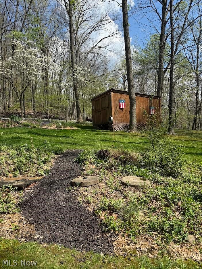 17365 Deerhorn Road Tippecanoe OH 44699