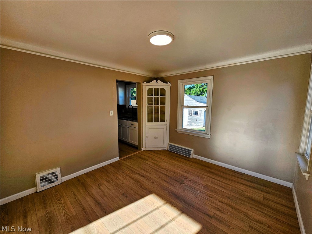 5221 E 119th Street Garfield Heights OH 44125