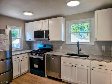 5221 E 119th Street Garfield Heights OH 44125
