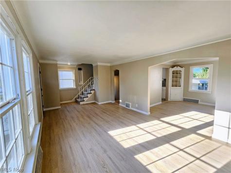 5221 E 119th Street Garfield Heights OH 44125