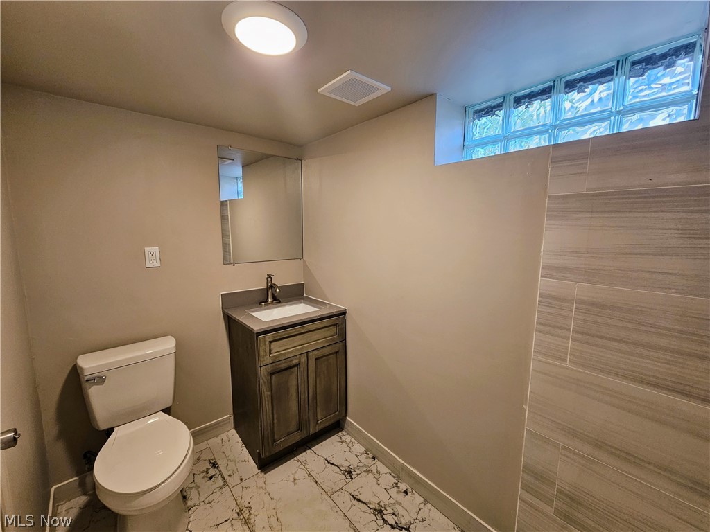 5221 E 119th Street Garfield Heights OH 44125