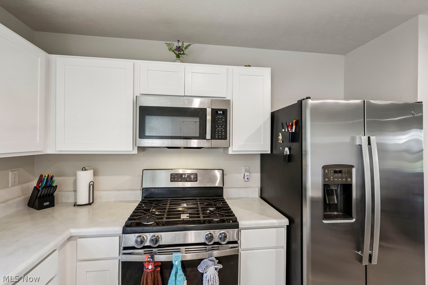 3509 Yellow Creek Avenue NW Massillon OH 44647
