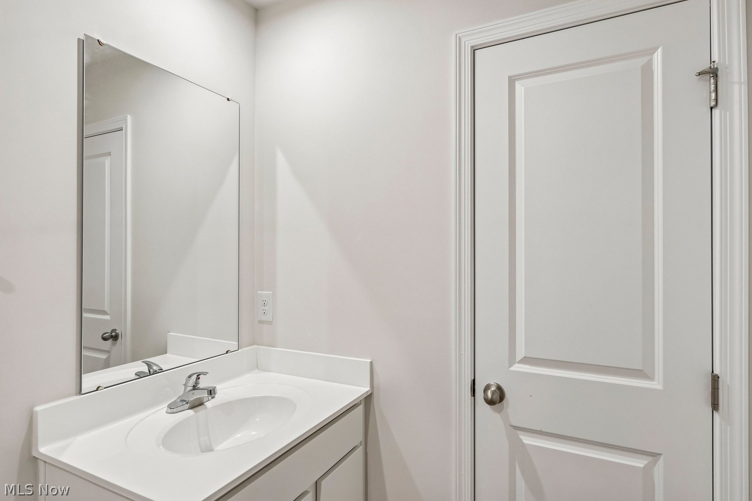 3509 Yellow Creek Avenue NW Massillon OH 44647