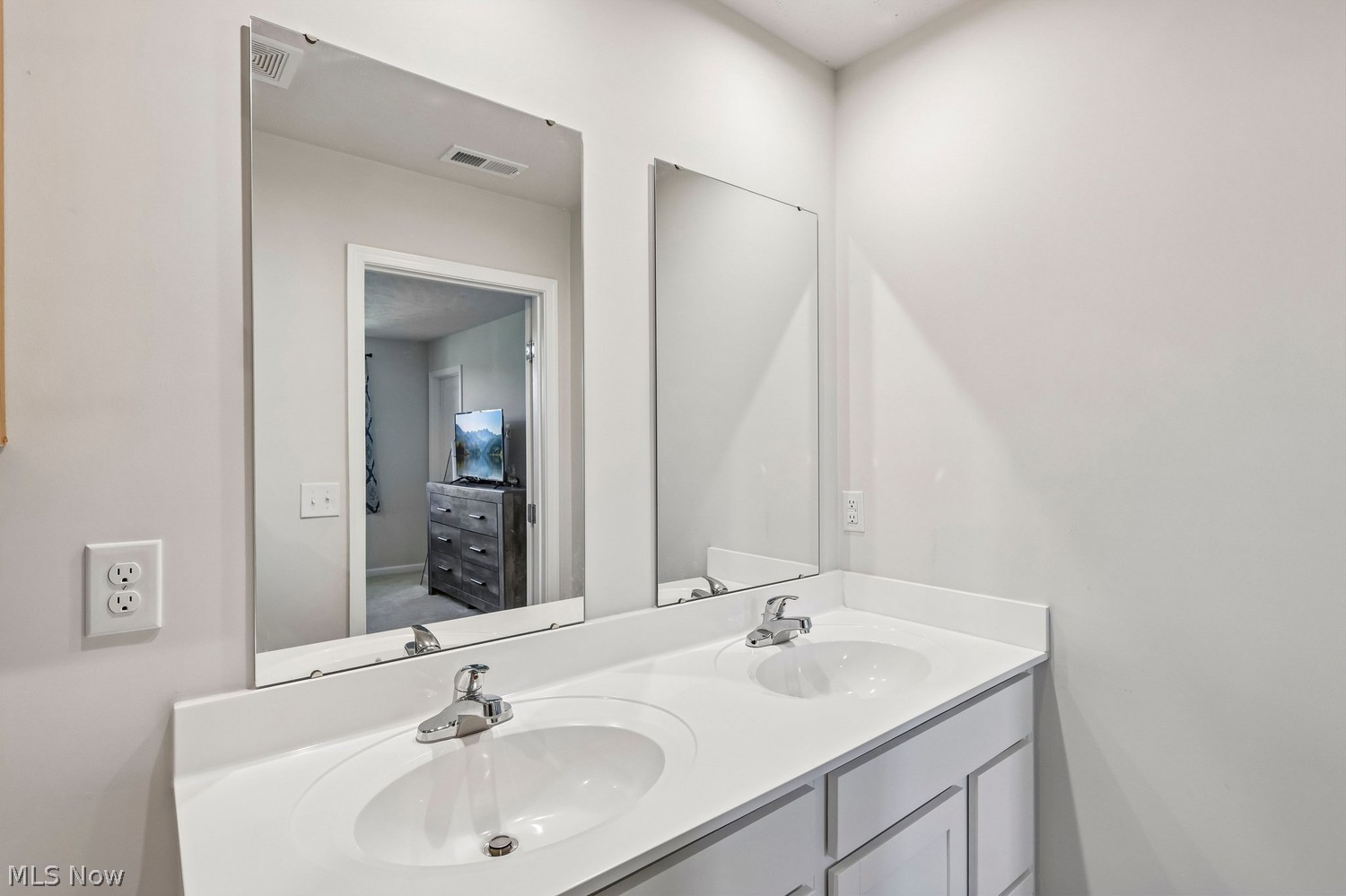 3509 Yellow Creek Avenue NW Massillon OH 44647