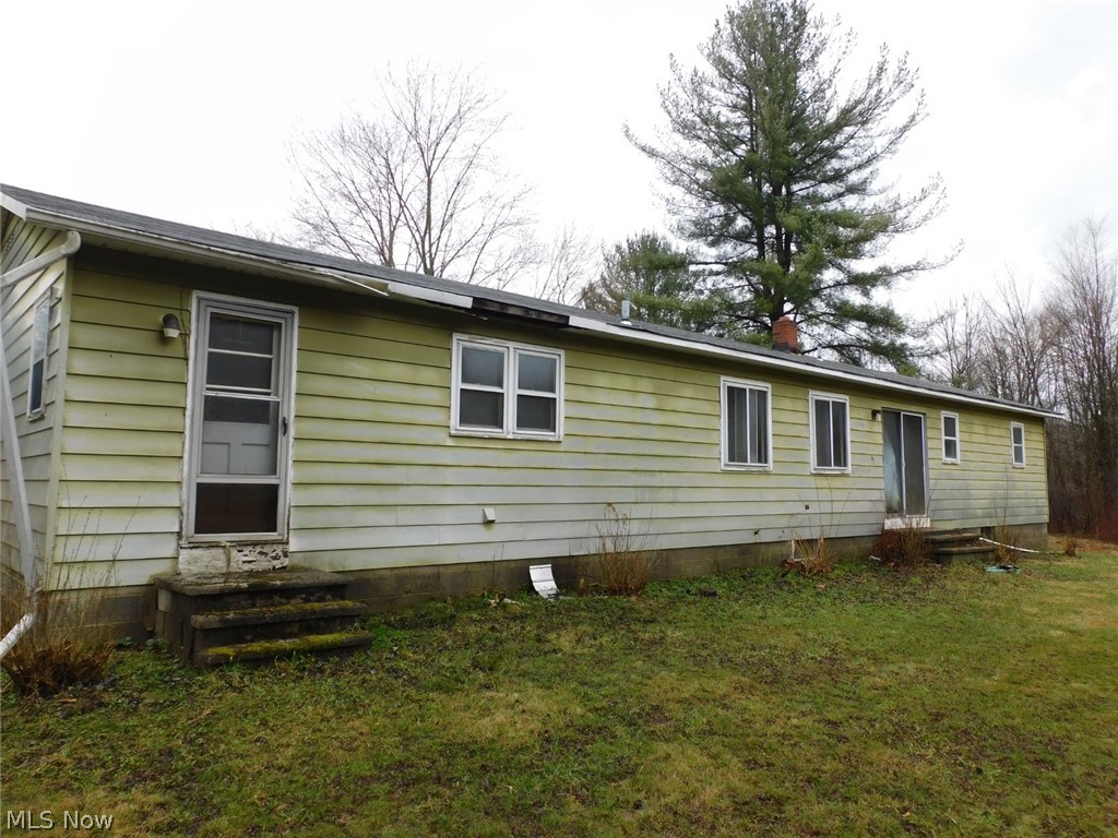 1790 Dadeyville Road Austinburg OH 44010
