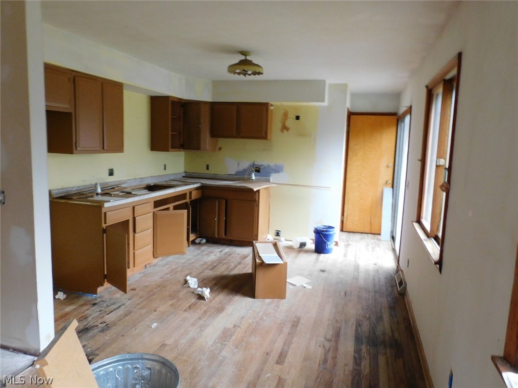 1790 Dadeyville Road Austinburg OH 44010