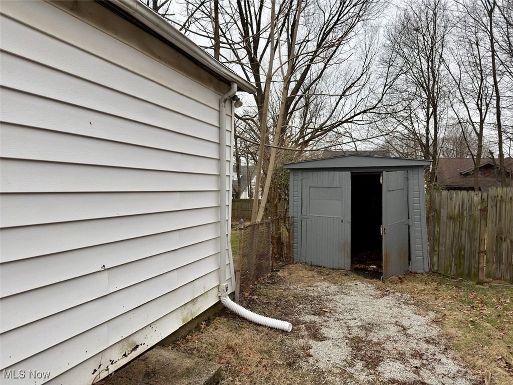 1578 Pilgrim Street Akron OH 44305