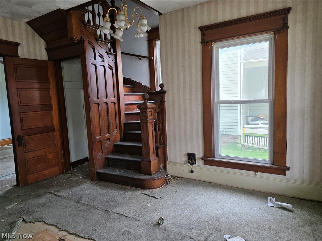 214 W Church Street Newcomerstown OH 43832