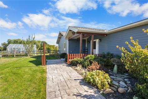 7877 W Smith Road Medina OH 44256