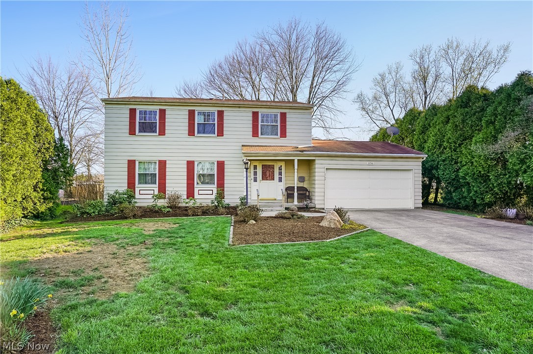 3750 Allenwood Drive SE Howland OH 44484