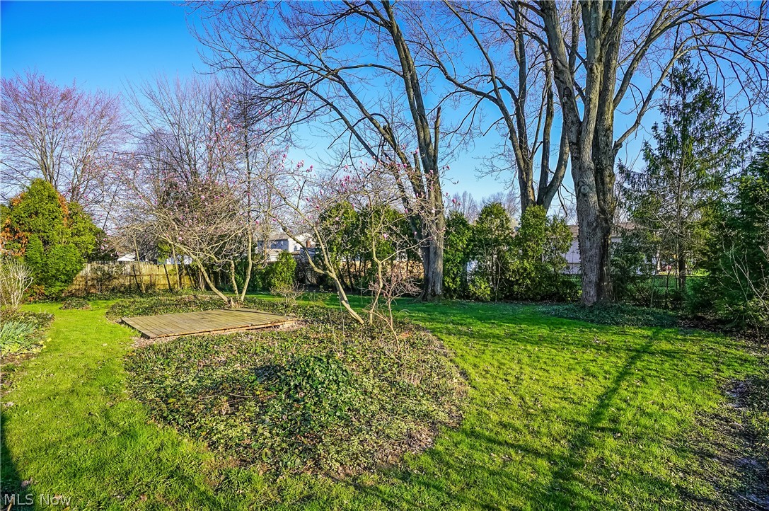 3750 Allenwood Drive SE Howland OH 44484