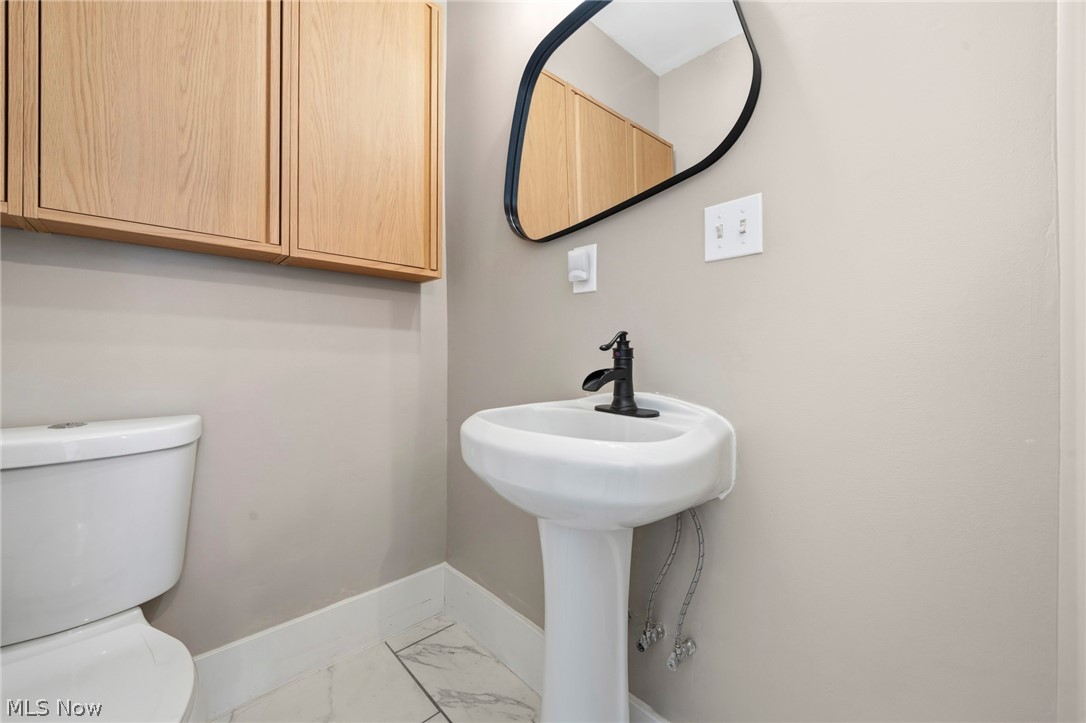1815 W 58th Street Cleveland OH 44102