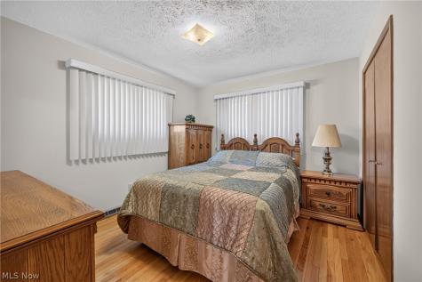 34260 Glen Drive Eastlake OH 44095