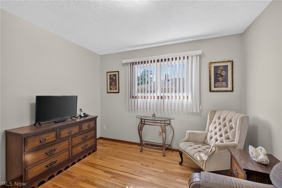 34260 Glen Drive Eastlake OH 44095