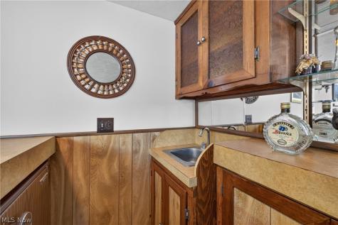 34260 Glen Drive Eastlake OH 44095