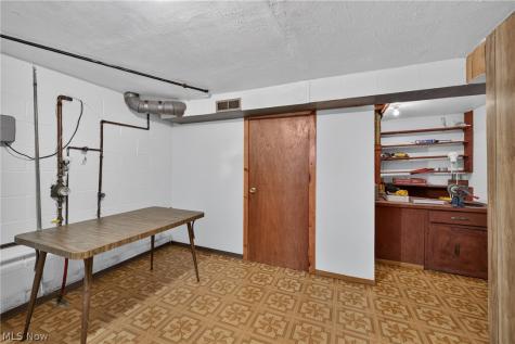34260 Glen Drive Eastlake OH 44095