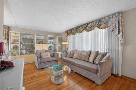34260 Glen Drive Eastlake OH 44095