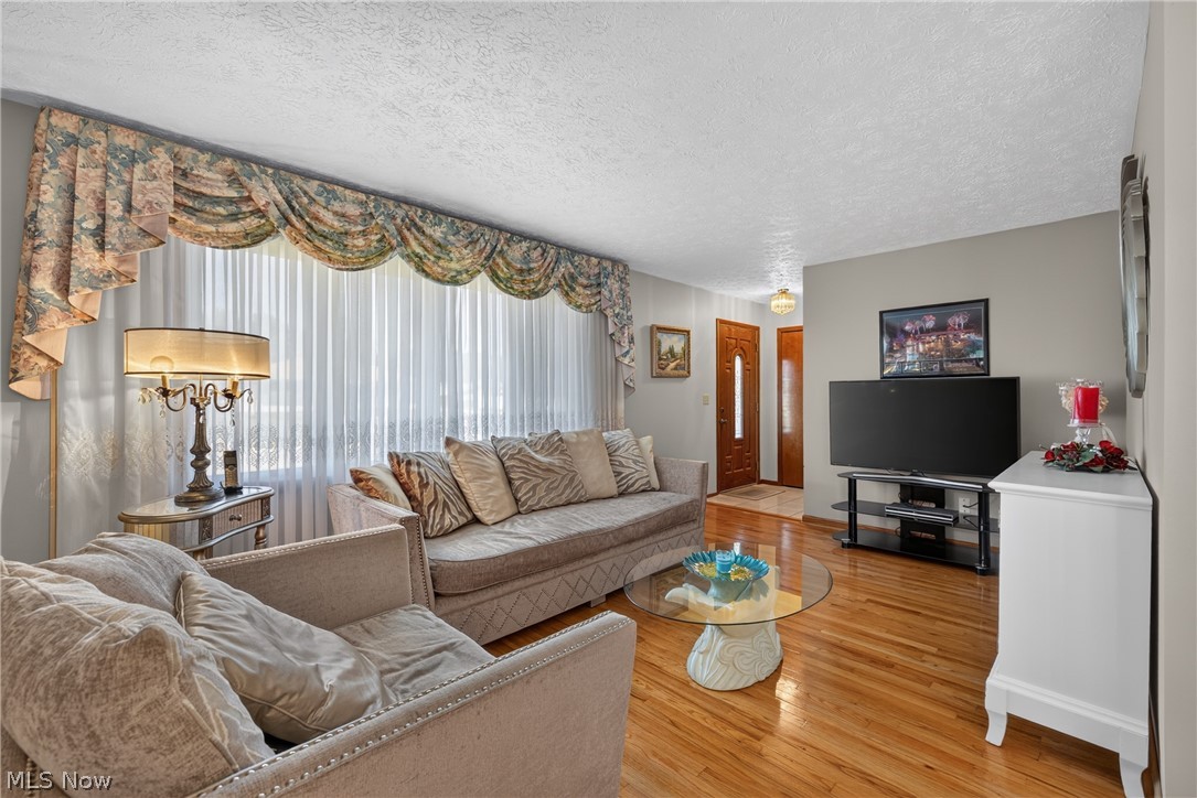 34260 Glen Drive Eastlake OH 44095