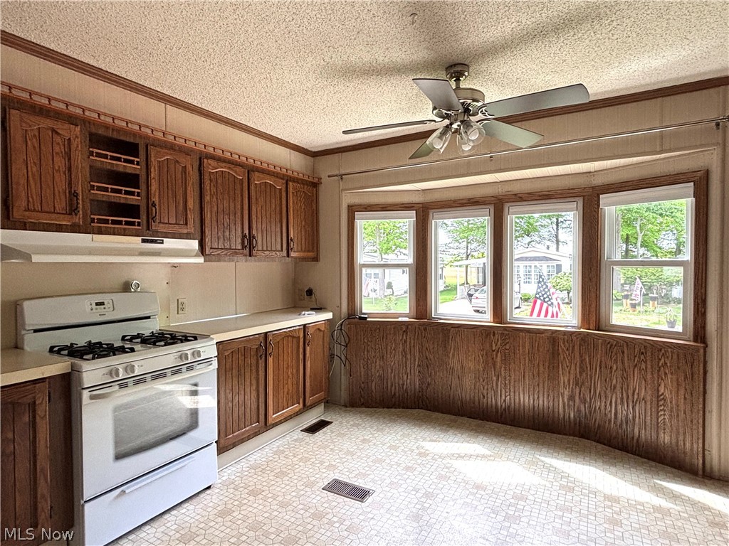 1229 Columbiana Lisbon Road Columbiana OH 44408