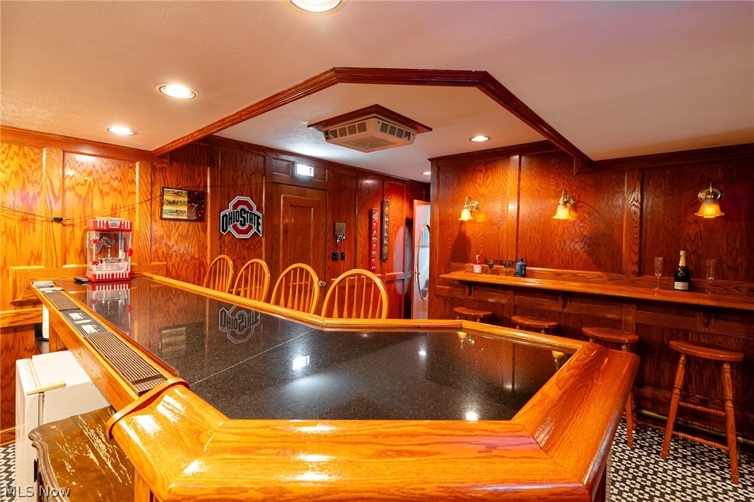 9124 Meadow Lane Brecksville OH 44141