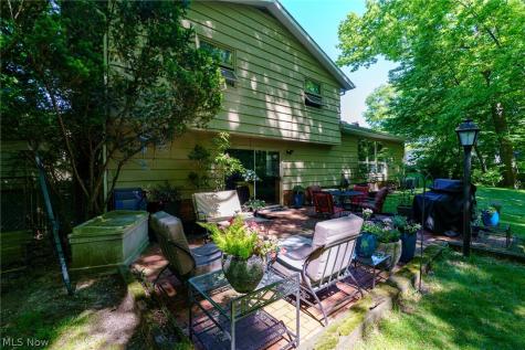 9124 Meadow Lane Brecksville OH 44141