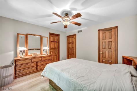 1145 N Saint Clair Street Painesville OH 44077