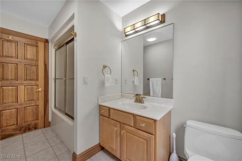 1145 N Saint Clair Street Painesville OH 44077