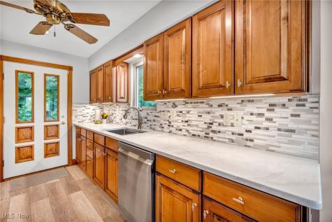 1145 N Saint Clair Street Painesville OH 44077