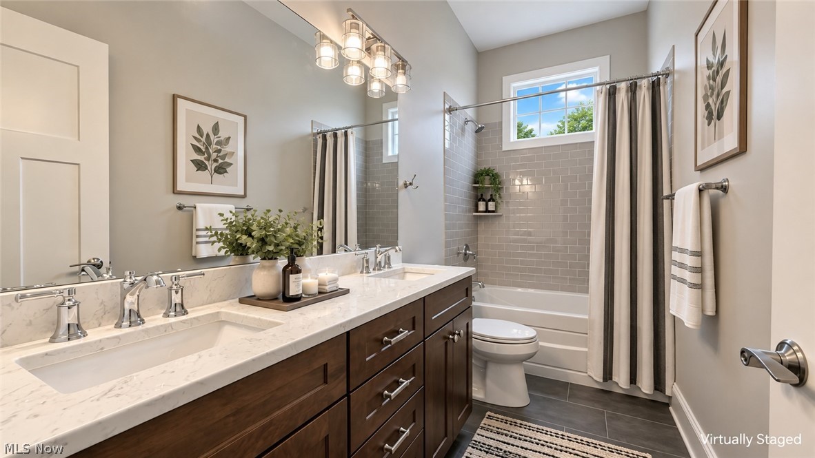 8058 Canyon Ridge Chagrin Falls OH 44023