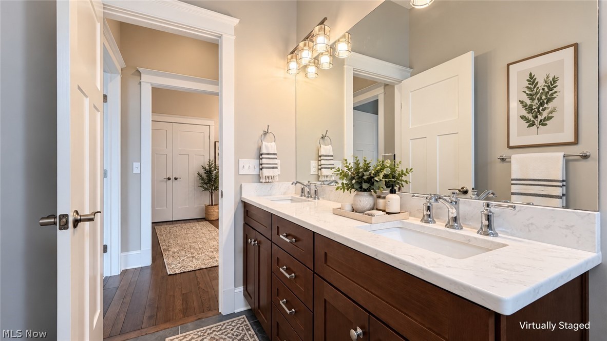 8058 Canyon Ridge Chagrin Falls OH 44023