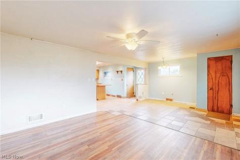 154 Locust Boulevard Steubenville OH 43953