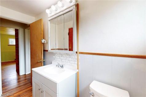 154 Locust Boulevard Steubenville OH 43953