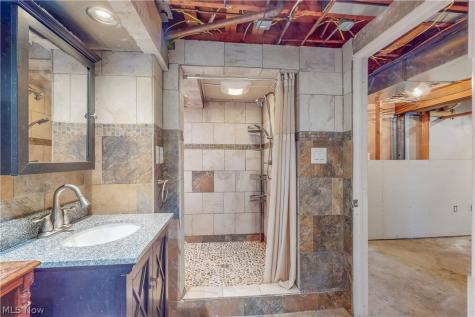 154 Locust Boulevard Steubenville OH 43953