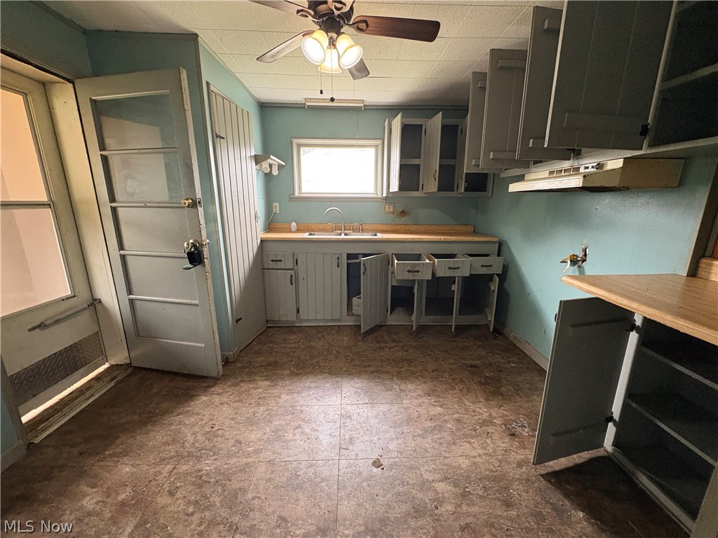 100 Scranton Avenue Minerva OH 44657