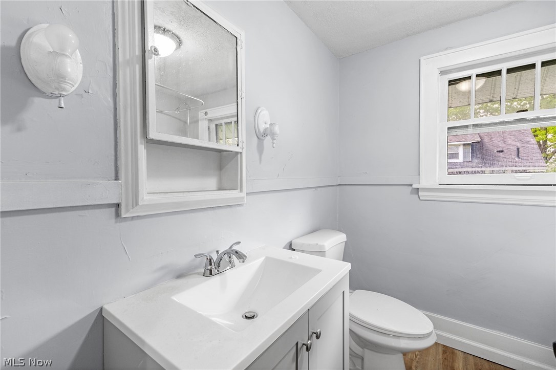 1396 Curtis Street Akron OH 44301