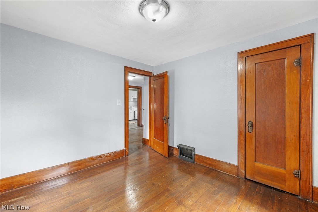 1396 Curtis Street Akron OH 44301