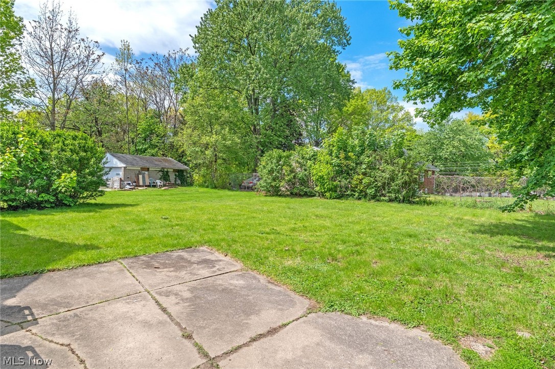 1396 Curtis Street Akron OH 44301