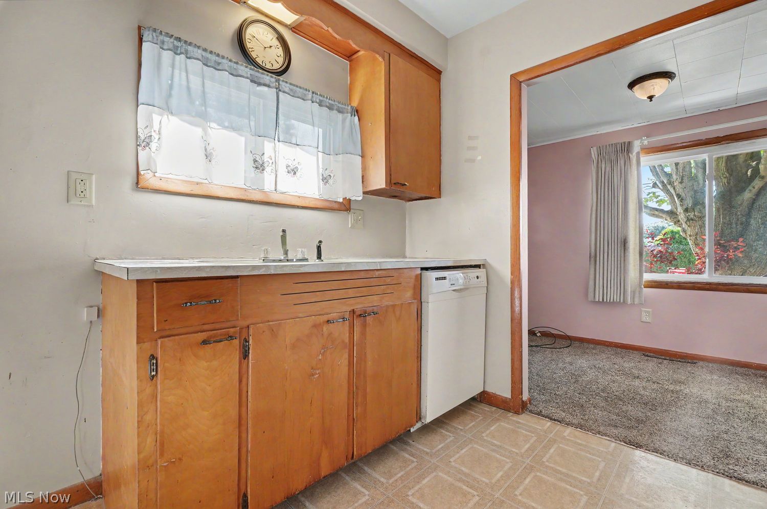 616 E 1st Street Minerva OH 44657